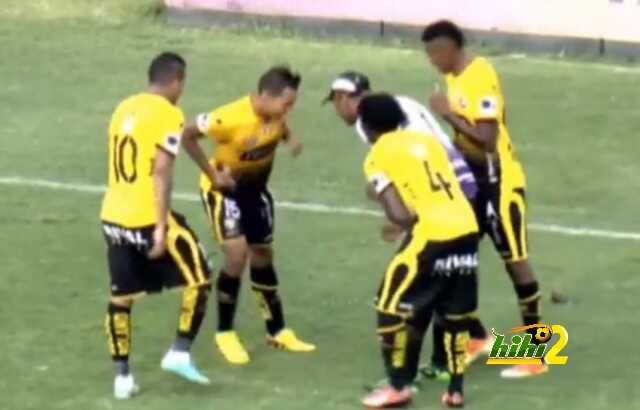 فيديو : برشلونة الإكوادورى يحرز هدفا على طريقة برشلونة الإسبانى