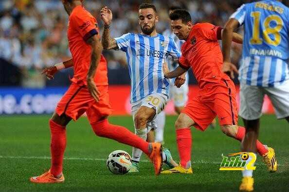 صور : ملقا يوقف برشلونة ويجبره على انهاء الشوط الأول متعادلا ..!