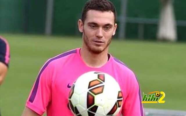 فيرمايلين يعود إلى تدريبات برشلونة !
