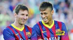 صورة : ميسي ونيمار مع المشجعين في برشلونة