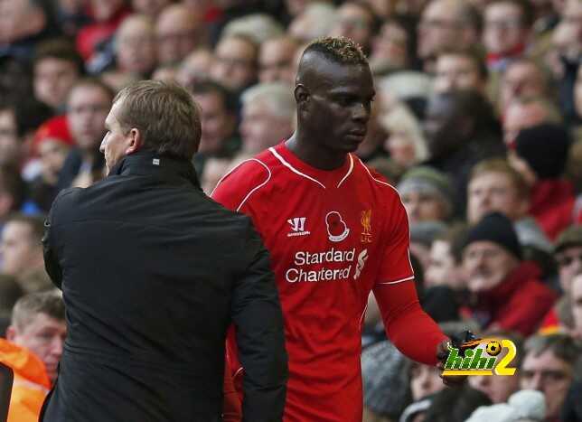 بالوتيلي سيقود هجوم ليفربول امام مانشستر يونايتد