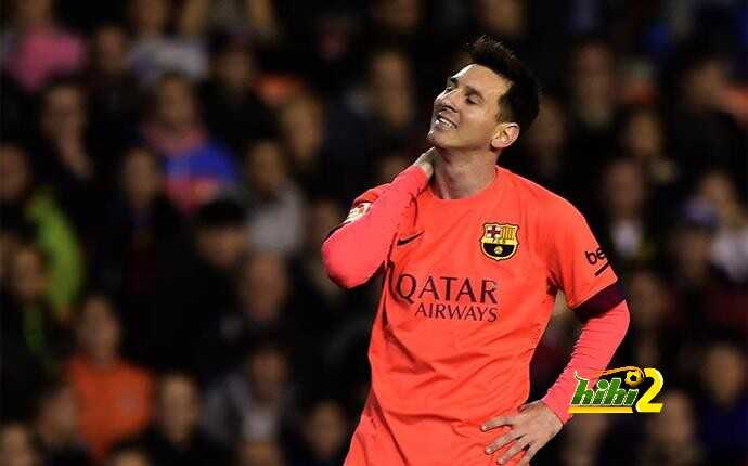 صور : ميسي يؤكد أن غيابه عن تدريبات الآمس بسبب خلافه مع انريكي ..!