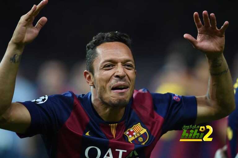 لاعب برشلونة في طريقة للدوري الانجليزي
