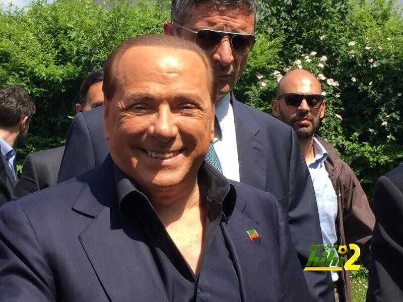 بيرلسكوني قام بالغاء زيارة الميلانيلو
