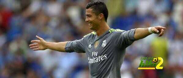 كريستيانو يفتتح التسجيل لريال مدريد بهدف رائع