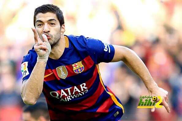 سواريز برشلونة يحاول الوصول لسواريز أياكس