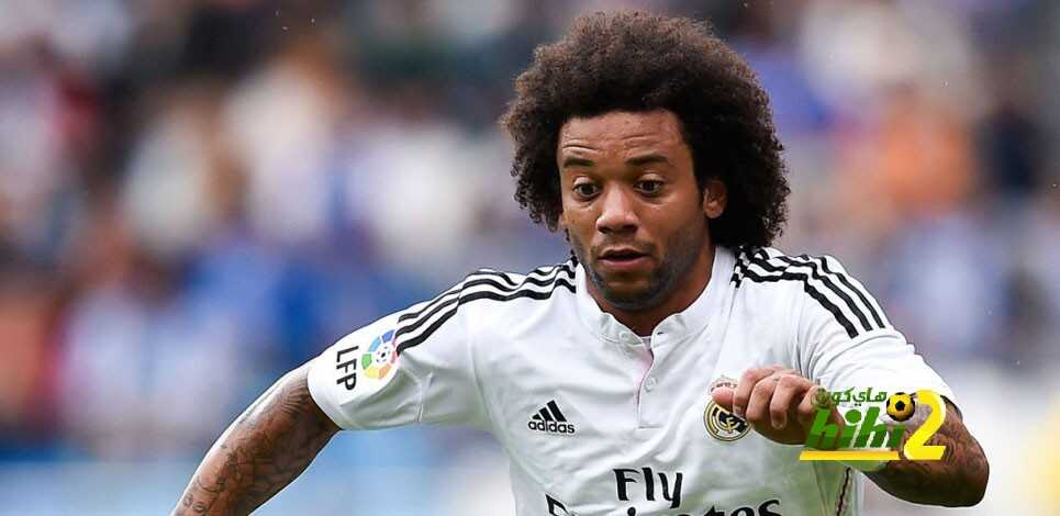 مارسيلو يجمع بين برشلونة والريال عبر شبكات التواصل الاجتماعي