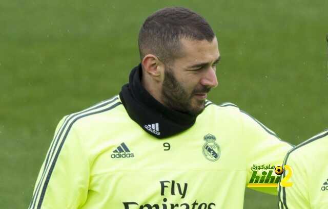 أرقام جوهرة كاستيلا بديل بنزيمة في قائمة ريال مدريد
