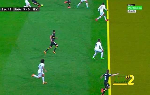 صورة : الحكم يلغي هدفا صحيحا لاشبلية