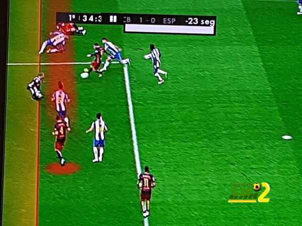 صور : الحكم ألغى هدفا صحيحا لبرشلونة ..!
