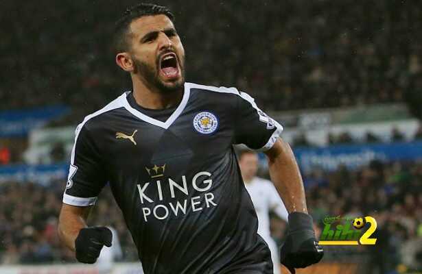 محرز يتوج بلقب أفضل لاعب في ليستر سيتي عن الموسم الحالي