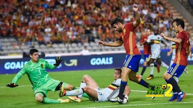 كوستا: أواجه الانتقادات لأني لا ألعب في ريال مدريد أو برشلونة