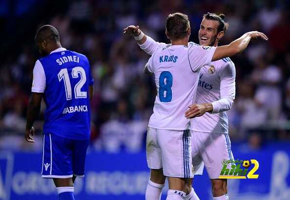 فيديو : ريال مدريد يواصل تألقه ويكتسح الديبور بثلاثية في الريازور