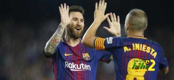 فيديو : برشلونة يتغلب على ملقا بثنائية انيستا وديولفيو