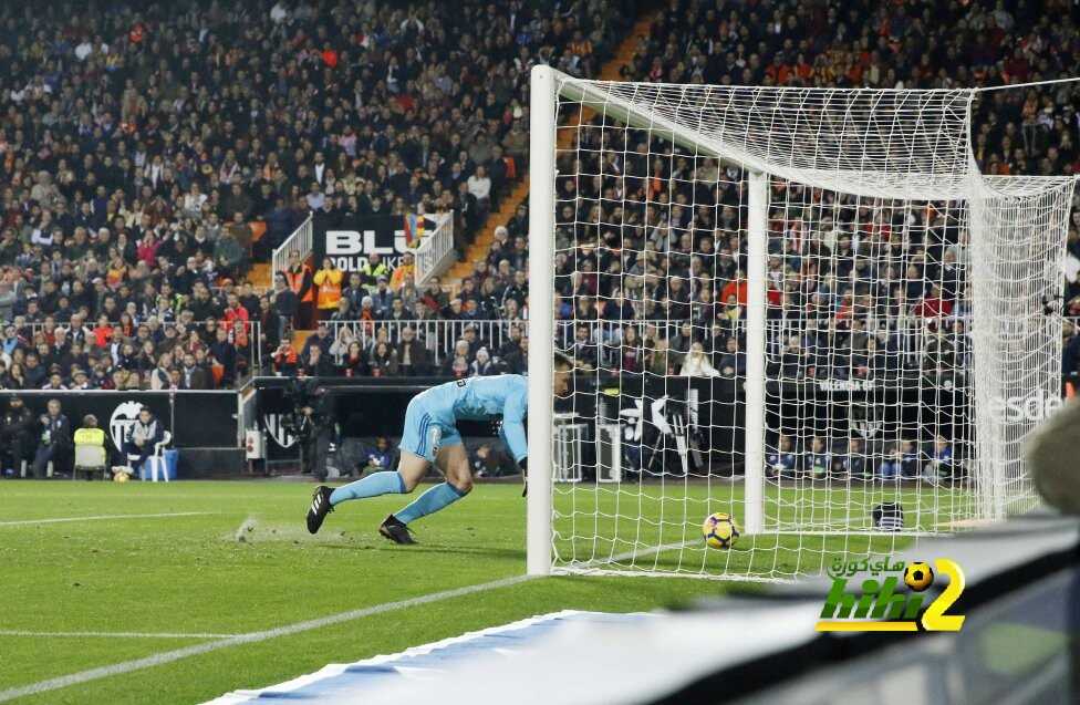 فيديو : بخطأ تحكيمي قاتل برشلونة ينهي الشوط الاول امام فالنسيا متعادلا 0-0