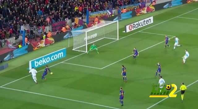 🔴لايزال التعادل السلبى بين فريقى برشلونة والديبور