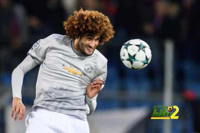 اليونايتد يعرض التجديد على مروان فيلايني