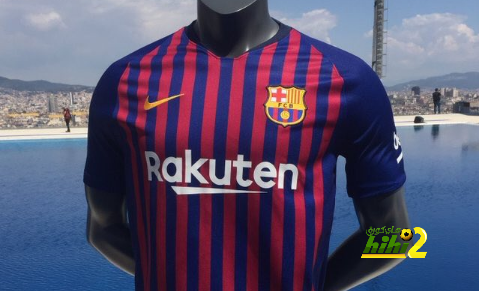 🔴 صورة : الزي الجديد لبرشلونة للموسم الجديد