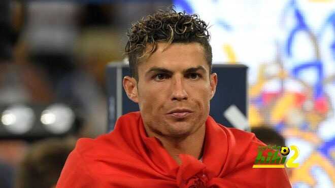 كريستيانو  يعادل برشلونة ويتفوق عليه