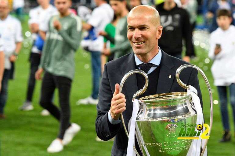 ماركا.. زيدان أخبر بيريز برغبته فى الرحيل عن ريال مدريد