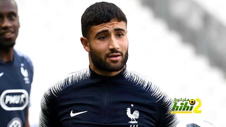 ليكيب : ليفربول وليون يتفقان على صفقة نبيل فقير
