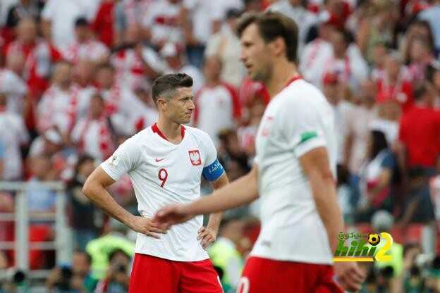 ليفاندوفسكي يشعر بالإحباط بعد هزيمة السنغال