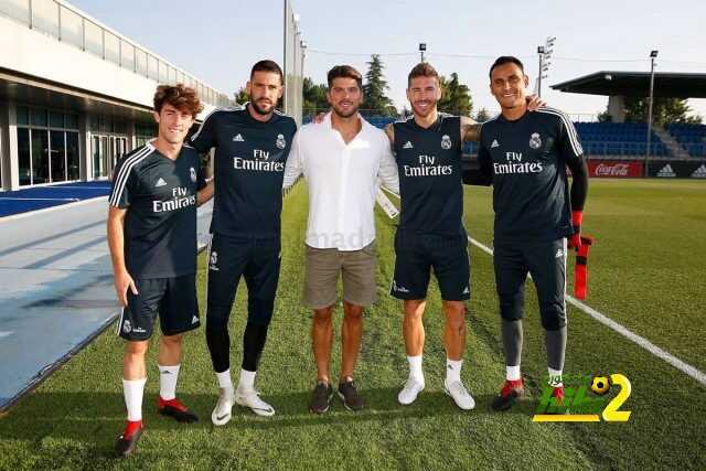 🔴 بالصور : كريستيان تورو يزور تدريبات ريال مدريد اليوم في المدينة الرياضية