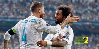 🔴 بالفيديو.. جميع لاعبو ريال مدريد منبهرين بما يفعله مارسيلو .. إلا راموس