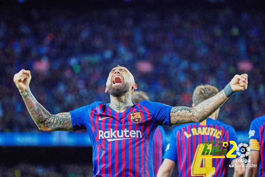 برشلونة يحقق هدف فيدال من الكلاسيكو
