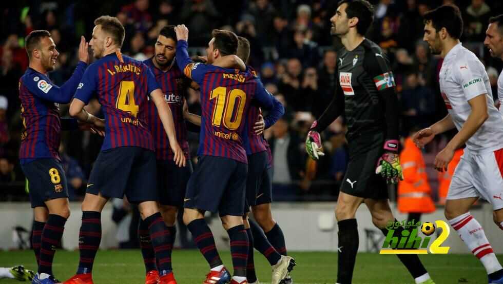 متابعو برشلونة يضعونه على القمة