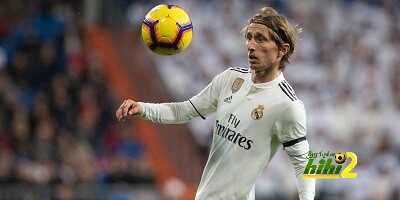 في السر.. كيف أمن ريال مدريد على بقاء مودريتش في صفوفه ؟