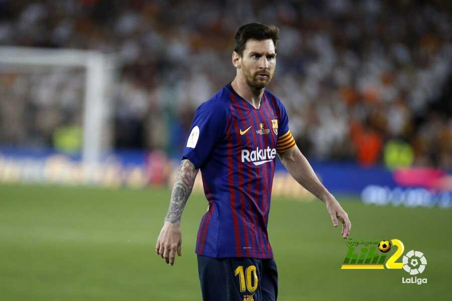 أدريان سانشيز : برشلونة أصبح مثل منتخب الارجنتين