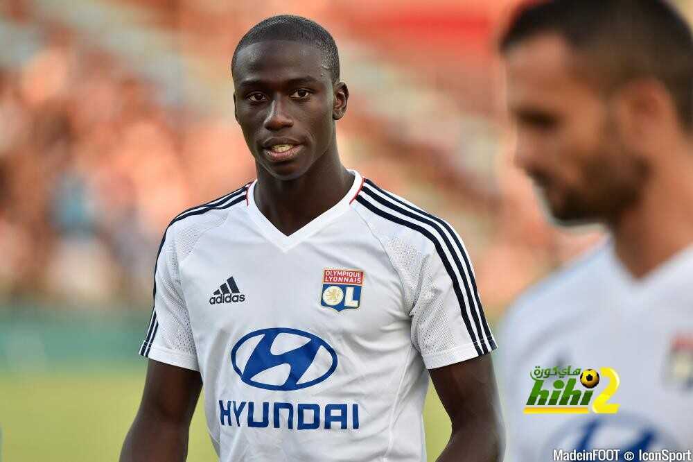 سلبيات ومزايا ميندي .. النجم القادم للريال