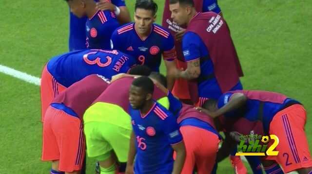 مارتينيز يفتتح التسجيل في شباك الأرجنتين  روجير مارتينيز