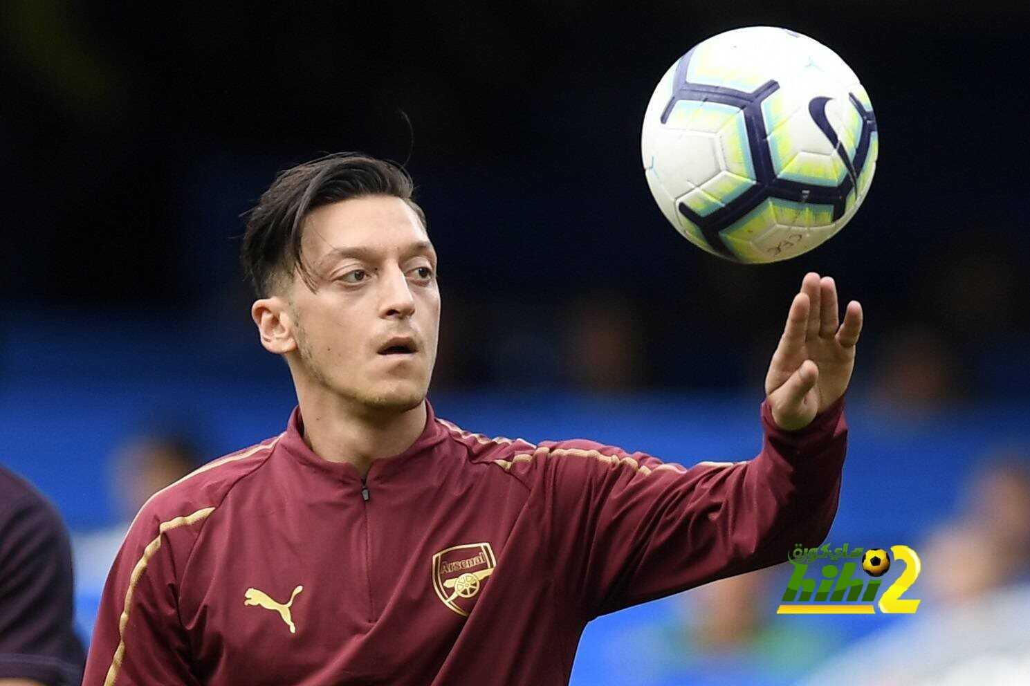 مسعود أوزيل يكافح التمييز العنصري