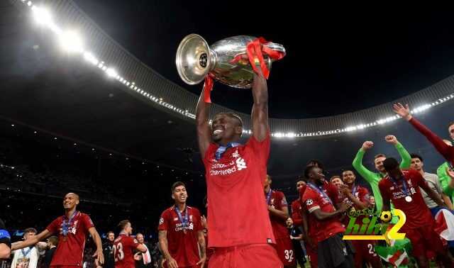ليفربول يحتفل بذكرى التوقيع مع ماني