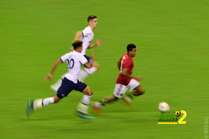فيديو: مانشستر يونايتد يتخطى توتنهام بهدفين ودياً