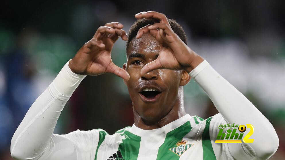 لاعب برشلونة الجديد يهين ميسي عبر تويتر