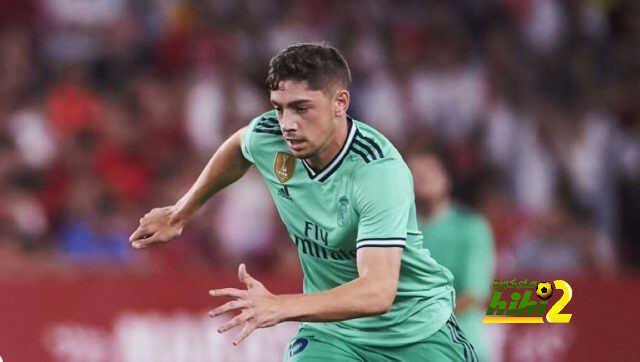 مفاجأة في وسط ريال مدريد قبل بداية الديربي