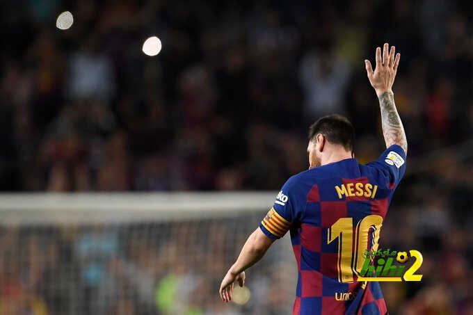 ميسي يقود برشلونة للتقدم على بلد الوليد بثلاثية
