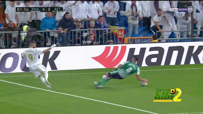 الحكم يحرم ريال مدريد من ركلة جزاء واضحة