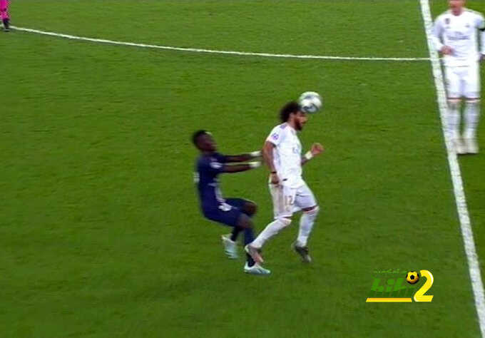 فيديو: كيف أنقذت تقنية الفيديو ريال مدريد أمام باريس؟
