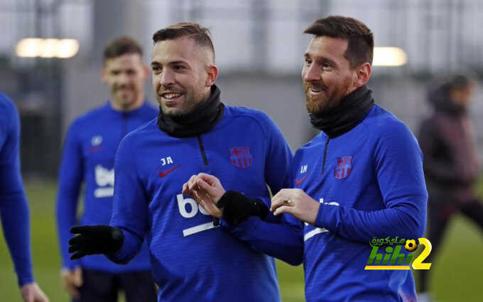 فيديو: هكذا عاش نجوم برشلونة أجواء رحلتهم للسعودية
