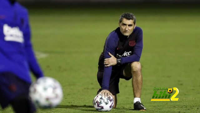 فالفيردي يحضر لمعقل برشلونة قبل تدريب الفريق بساعات