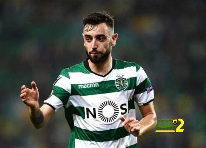 فيرنانديز يصل مقر تدريبات مانشستر للخضوع للفحص الطبي