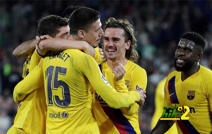 كوارث برشلونة في مباراة بيتيس