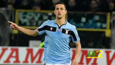 وكيل لويز فيليبي: لم يتواصل برشلونة مع اللاعب وهناك عروض من اندية اخرى