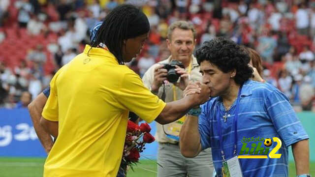 مارادونا: رونالدينيو ليس مجرما