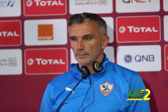 ثمانية أسباب دفعت الزمالك لتجديد عقد كارتيرون !