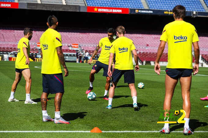 برشلونة يعود للكامب نو